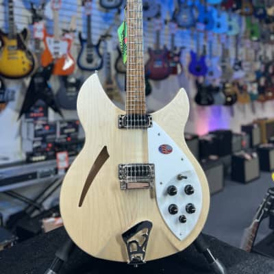 New 2023 Rickenbacker 330 Guitar - Mapleglo (Natural), with OHS Case, 330MG Auth Dlr, 780 image 4