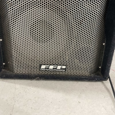 Roland DB-500 D-Bass 2-Channel 160-Watt 1x12