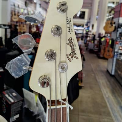 Fender American Vintage II '66 Jazz Bass | Reverb