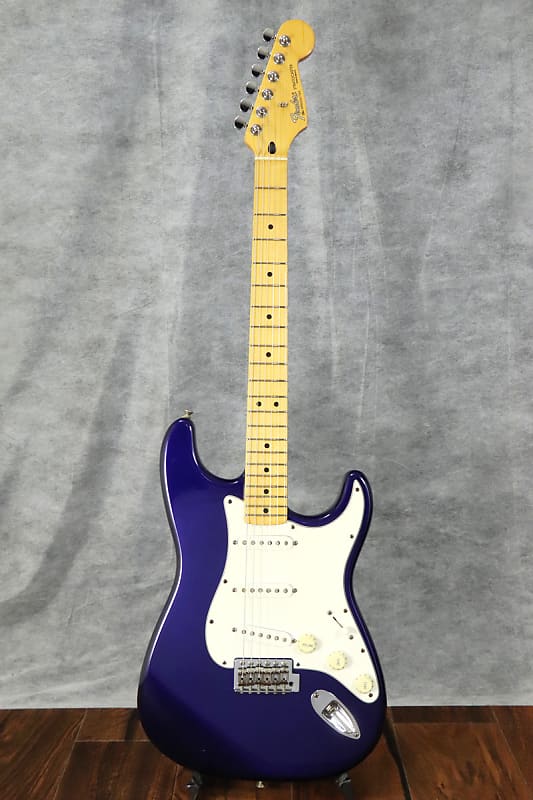 Fender Mexico Standard Stratocaster (S/N:MN626780) (08/10