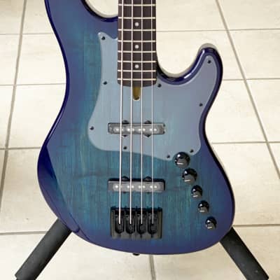 Burny ZB-85 Norio Toshiro Signature T-Bird Bass Guitar Blue Burst