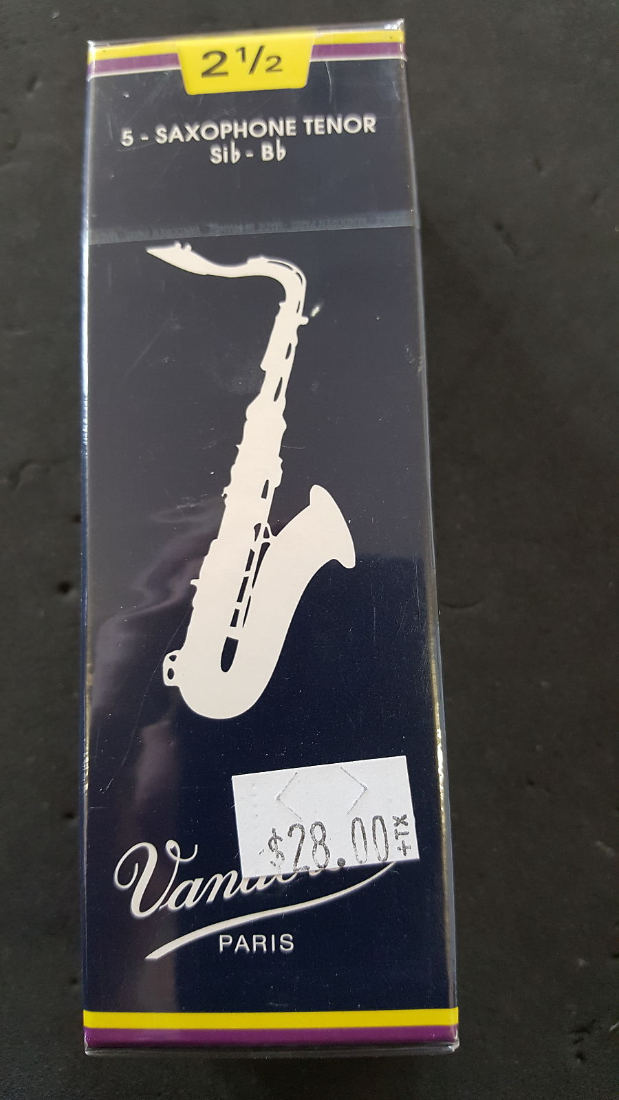 Vandoren SR2225 Traditional Bb Tenor Sax Reeds Strength 2.5 Reverb