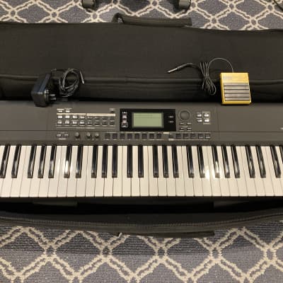 Korg i3-MB 61-Key Music Workstation 2018 - Present - Matte Black