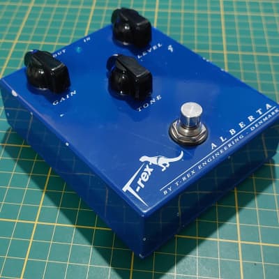 ギター t-rex alberta → T-REX EFFECTS ← Pedals for guitar and bass players!
