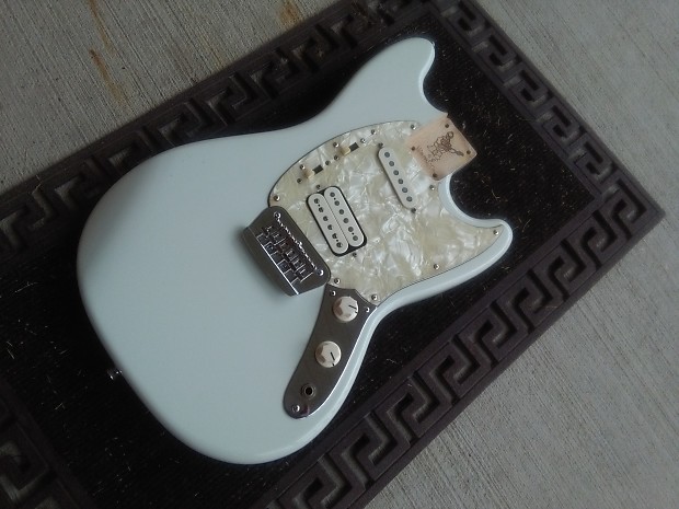 Fender USA Jaguarボディ × Mustang 1978年製ネック - メルカリ