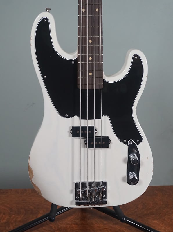 Fender Mike Dirnt Road Worn Artist Series Signature Precision | Reverb