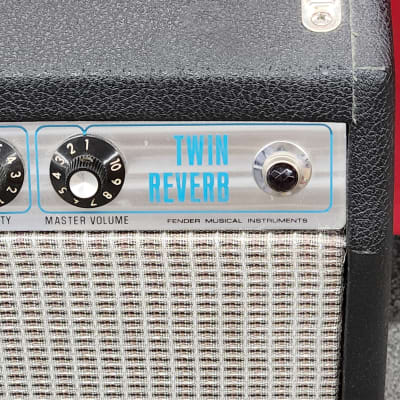 Fender Twin Reverb 2-Channel 135-Watt 2x12