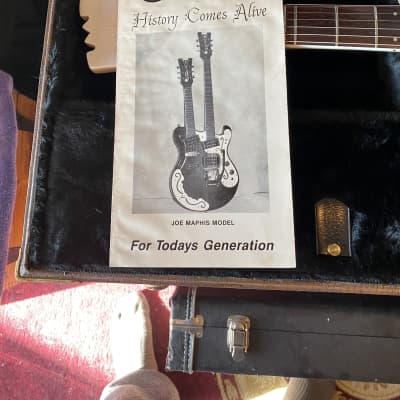 Mosrite Ventures 1991 - Hand Signed by Semie! image 13