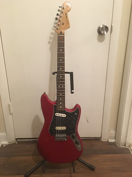 Squier by Fender Squier FSR Cyclone Candy Apple Red [SN