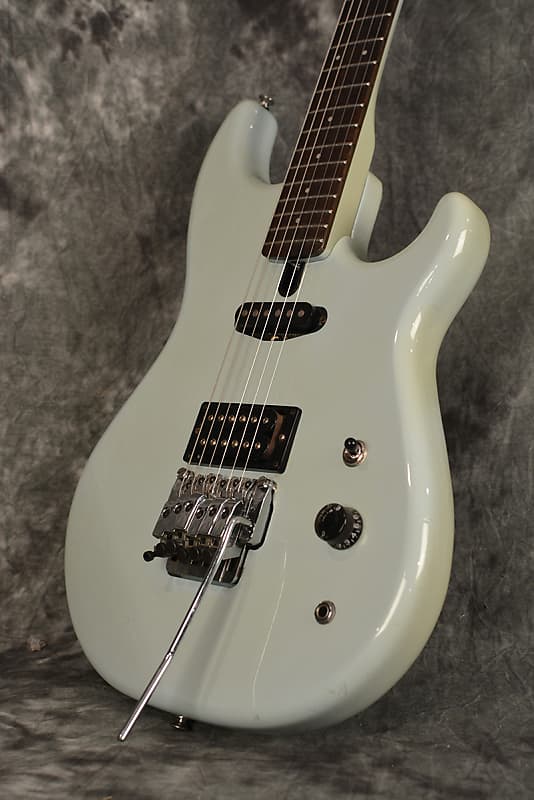 Yamaha SE250 Vintage 80s Sonic Blue Electric Shred Guitar w