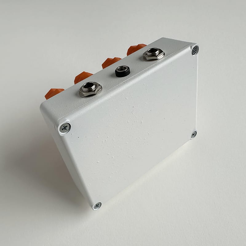 Empty Head Effects The External / Internal 2024 - White | Reverb