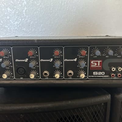 Behringer B105D 50W 5 inch Powered Monitor Speaker | Sweetwater