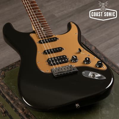 2005 Fender American Deluxe HSS Stratocaster Montego Black Metallic image 5