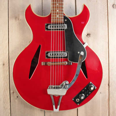 First man   Broadway thin hollow body guitar first year 1967 Teisco "Mosrite" image 1