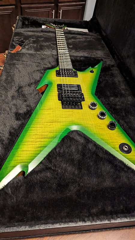 Dean USA Dimebag Razorback Slime | Reverb