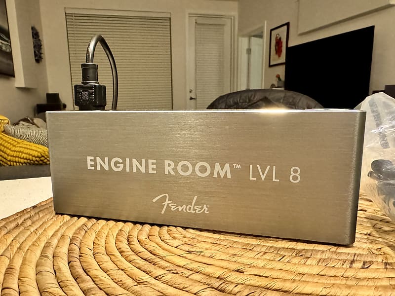 Fender Engine Room LVL8 Power Supply