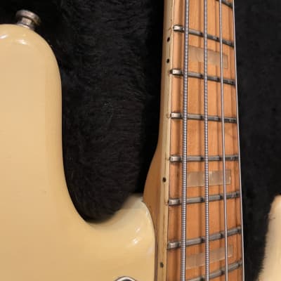 Fender Jazz Bass 3-Bolt with Maple Fretboard 1974 - 1983 - | Reverb