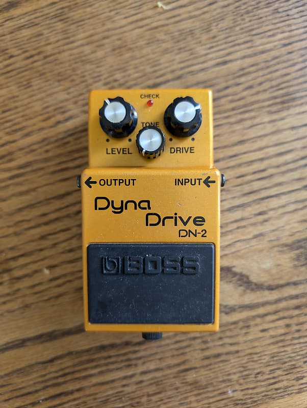 Boss DN-2 Dyna Drive