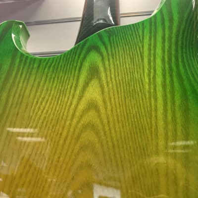 Status Graphite | Green | Made in England | Carbon | very light e-bass - 8,22 lbs | NEW | ULTRA RARE image 11
