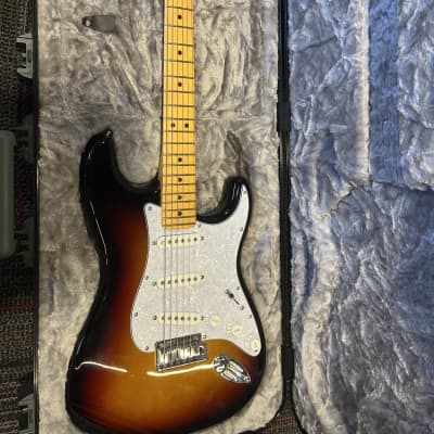Fender Jaguar '66 RI with matching headstock Grunge-Era