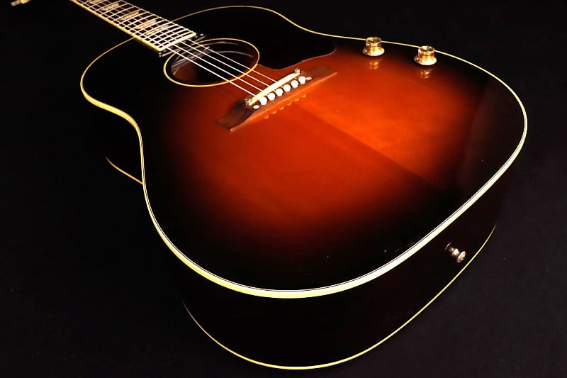 在庫有】 Gibson 1964 J-160E VS 2001年米国Montana工場製 ギター 