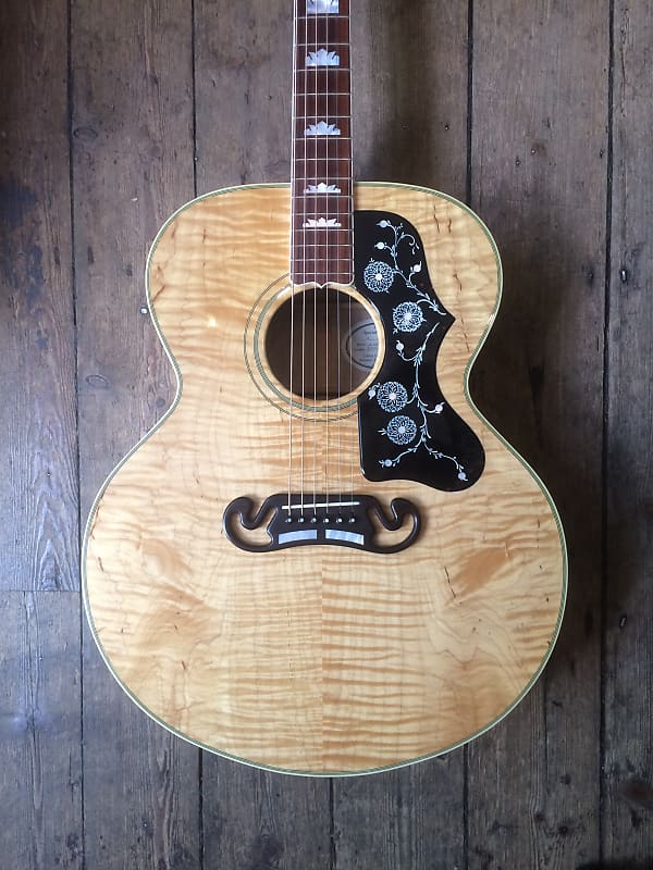 1993 Gibson J200 Montana Special Natural Maple top finish