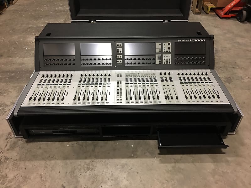 Soundcraft Vi3000 with UA2 Live Rack Ultimate and ATA case | Reverb