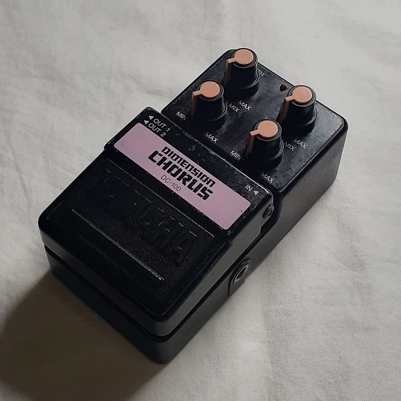 Yamaha DC100 Dimension Chorus Pedal Guitar Effect Pedal Reverb