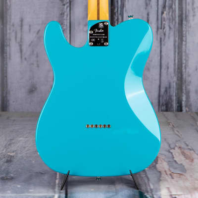 Fender American Professional II Telecaster Deluxe, Miami Blue image 3