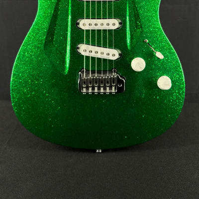 Preowned Aristides 060 in Green Emerald Sparkle for sale