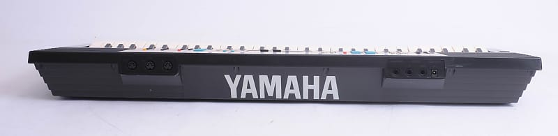 Yamaha PSS-780☆FMシンセサイザー☆MIDI搭載☆日本製 Yamaha PSS-780 - the Portasound FM flagship - YouTube