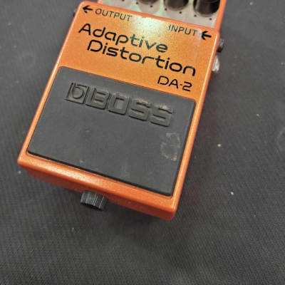 Boss DA-2 Adaptive Distortion | Reverb