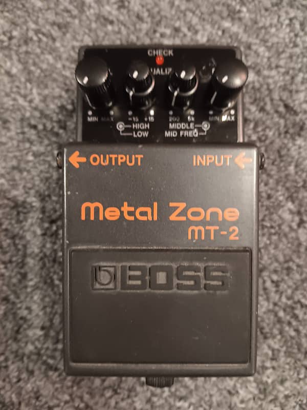 Boss MT-2