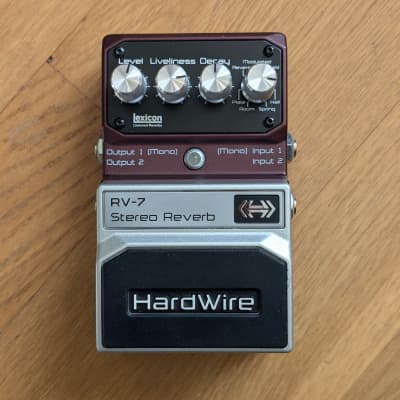 Digitech Hardwire RV-7 Stereo Reverb - Pedal on ModularGrid