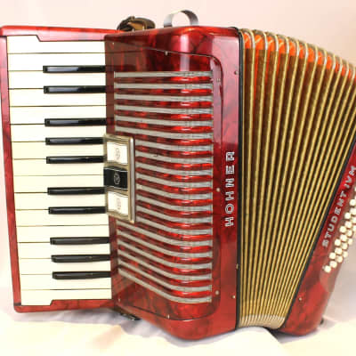 Akkordeon outlets Hohner Student 48