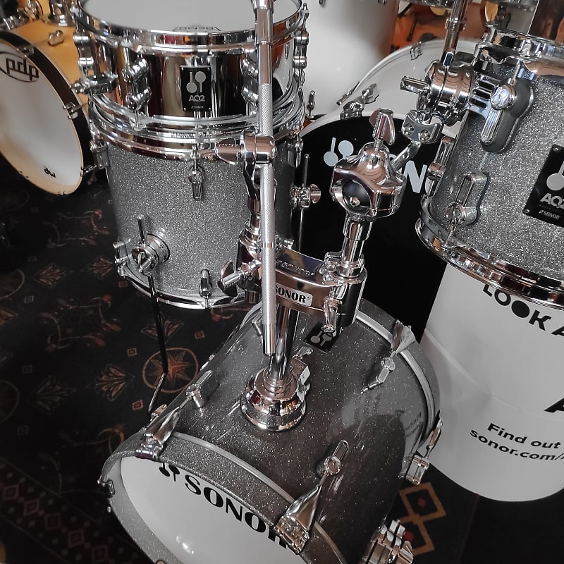 パーカッション・打楽器 SONOR / AQ2 MARTINI #WHITE PEARL Amazon.com: Sonor AQ2 Martini 4-piece Shell Pack with Snare