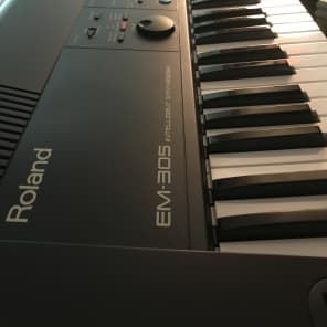 Roland EM-305 シンセサイザー ローランド EM-305 INTELLIGENT SYNTHESIZER - メルカリ