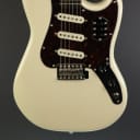 USED Squier Paranormal Cyclone - Pearl White (393)