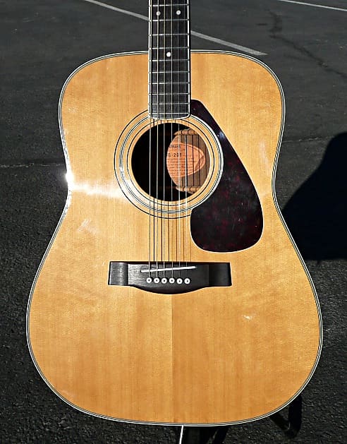 Vintage 70's Yamaha FG-201 Acoustic Guitar - Made in Japan