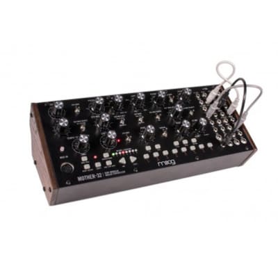 Immagine MOOG MOTHER 32 SYNTH SEMI-MODULARE - 1