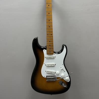 Fender Stratocaster ST-57 Reissue 1994 - 2 Tone Sunburst image 2