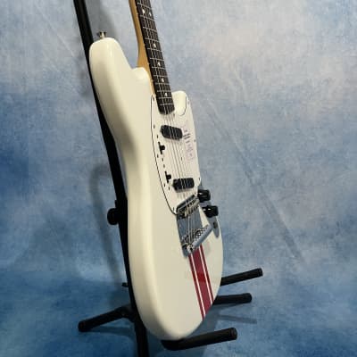 2023 Fender Japan Mustang White Red FSR Limited Competition Traditional 60s MIJ image 9