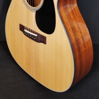 Blueridge 000 Style Contemporary Acoustic Guitar, Solid Sitka SpruceTop, Mahogany Back & Sides W/Bag 2023 image 3