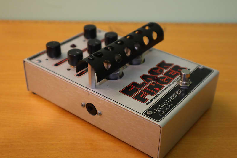 Electro-Harmonix Black Finger Compressor | Reverb Canada