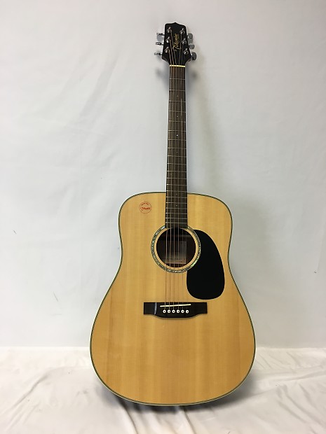 Takamine g530s price outlet