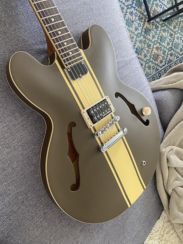 Epiphone Tom DeLonge Signature ES-333 2008 - 2019 - Brown 