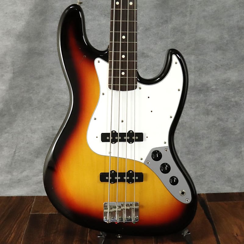 Fender Japan JB STD 3 Tone Sunburst (S/N:JD1500046) (08/24