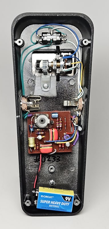 Oxbow Studios 初期 Clyde McCoy Replica Wah NPD - Oxbow Studios Vox Clyde McCoy Picture Wah Replica : r