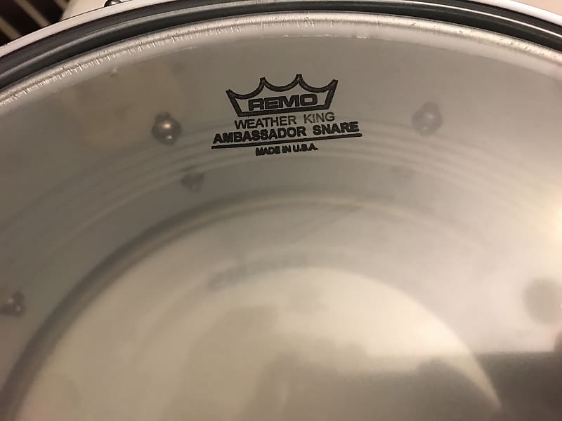 Thunder deals snare drum