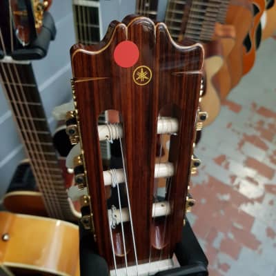 Yamaha g260s store classical guitar